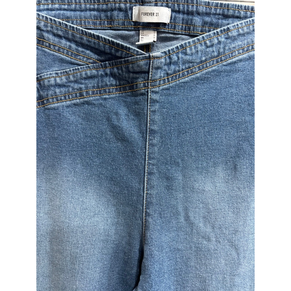 FOREVER 21 Blue Denim Wide Leg Jeans, Side Zipper, Women’s Large - Picture 2 of 7